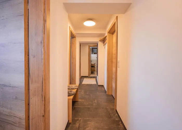 Michael Διαμέρισμα *